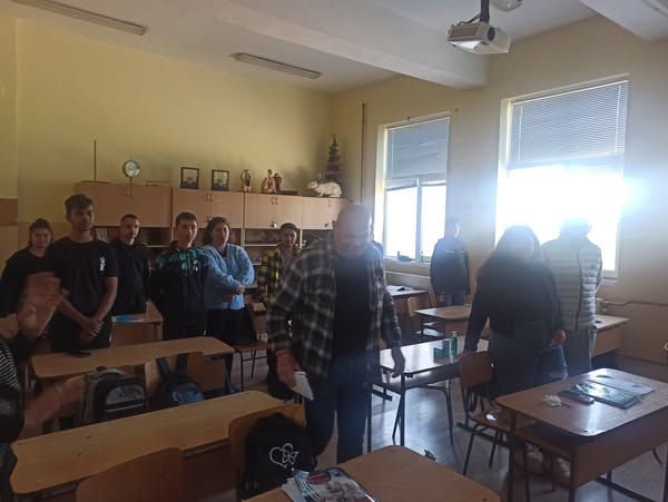 Посещение от БНТ1 - среща с Мине Адалъ и Иво Радойков - ОБУ Панайот Волов - Тодор Икономово